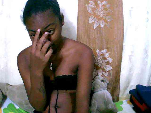 Laingohh webcam