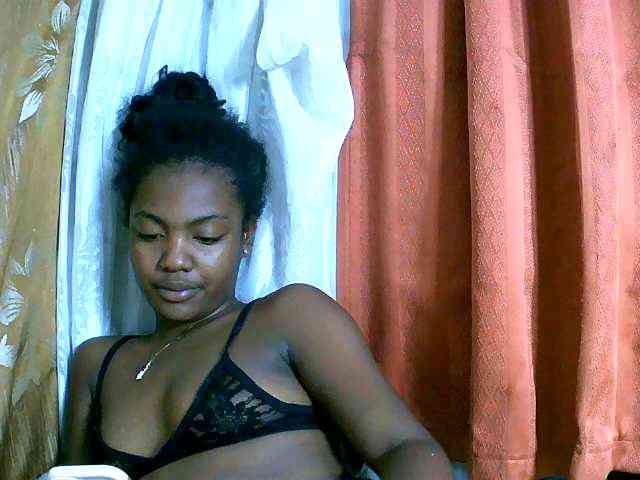 Laingohh webcam