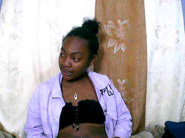 Laingohh webcam