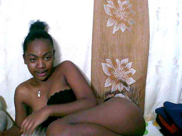 Laingohh webcam