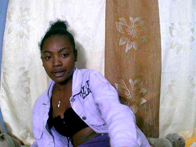 Laingohh webcam