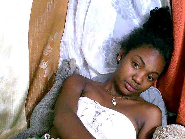 Laingohh webcam