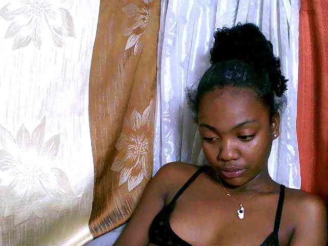 Laingohh webcam