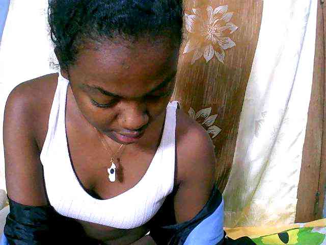 Laingohh's webcam live show