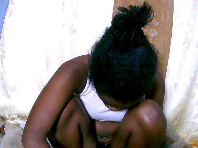 Laingohh webcam