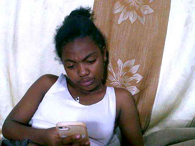 Laingohh webcam