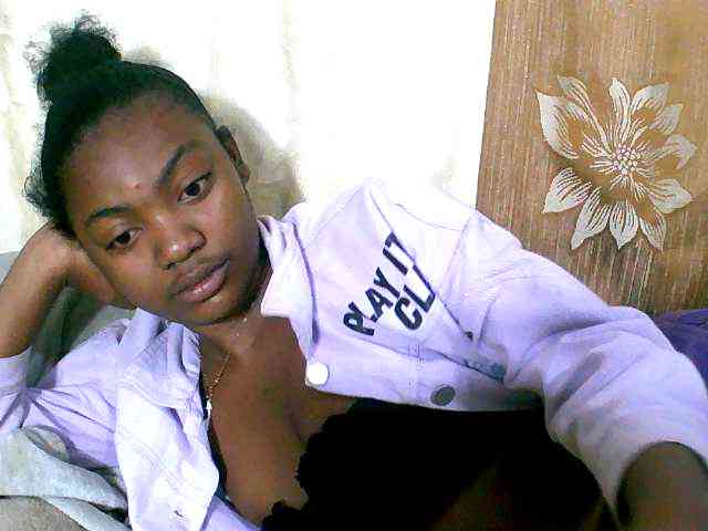 Laingohh webcam