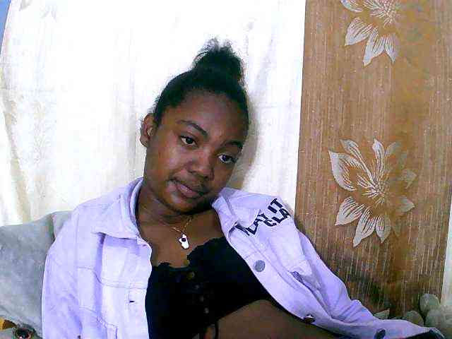 Laingohh webcam