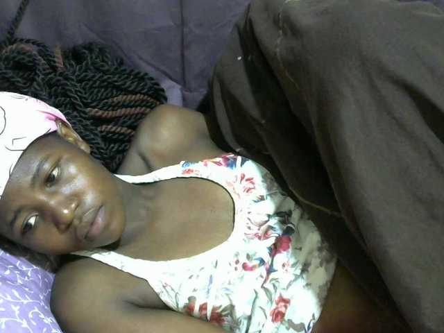 sweet-tatiana's BongaCams show and profile