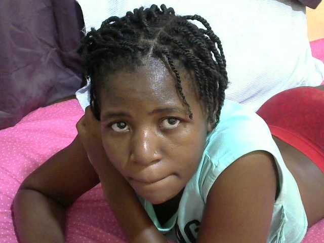 sweet-tatiana's BongaCams show and profile