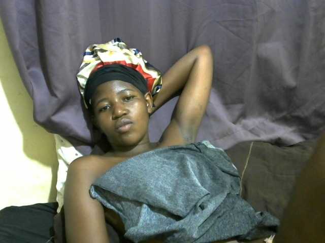 sweet-tatiana's BongaCams show and profile