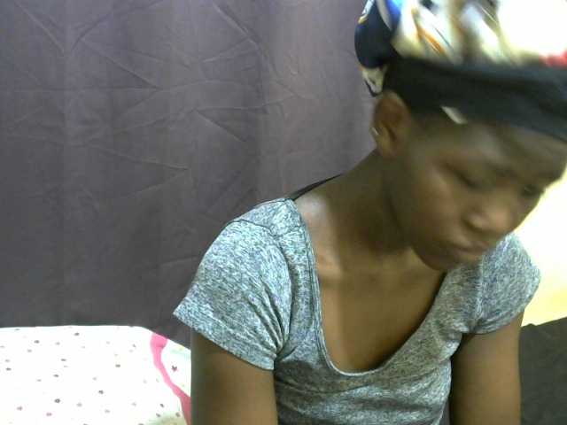 sweet-tatiana's BongaCams show and profile