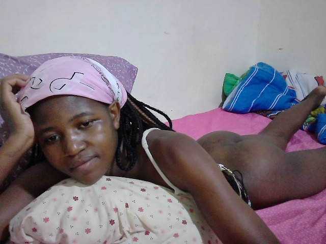 sweet-tatiana's BongaCams show and profile