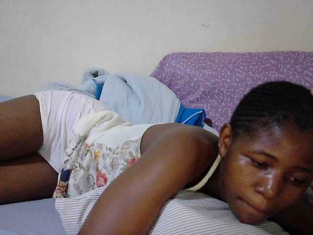 Watch sweet-tatiana Streaming Live