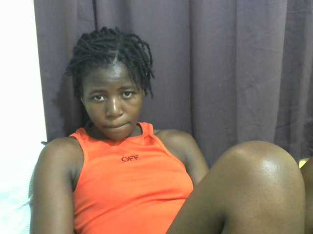 sweet-tatiana's BongaCams show and profile