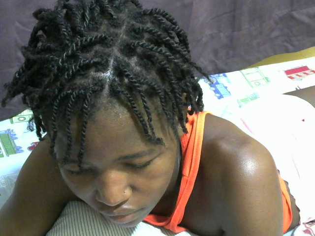 sweet-tatiana's BongaCams show and profile