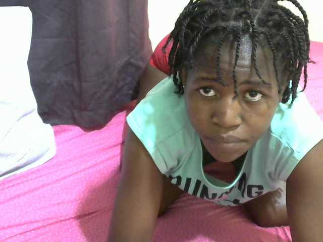 sweet-tatiana's BongaCams show and profile