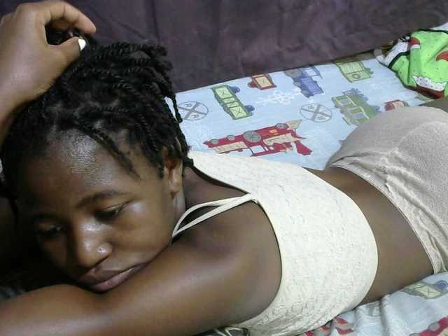 sweet-tatiana's BongaCams show and profile