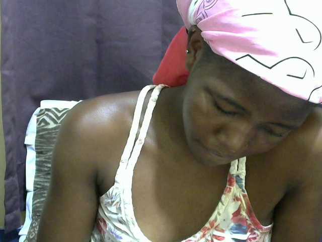 sweet-tatiana's BongaCams show and profile