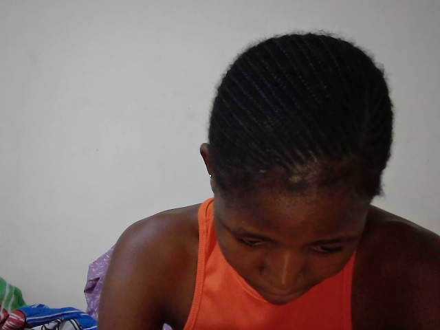 sweet-tatiana webcam bongacams model stream image