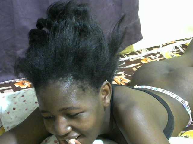 sweet-tatiana's BongaCams show and profile