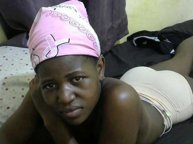 sweet-tatiana's BongaCams show and profile