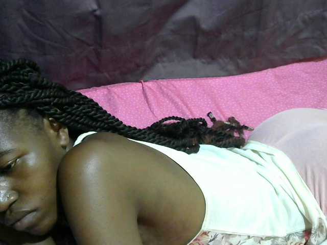 sweet-tatiana's BongaCams show and profile