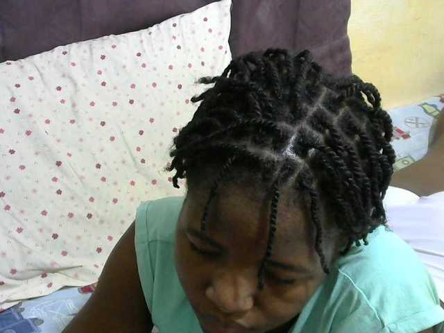 sweet-tatiana's BongaCams show and profile