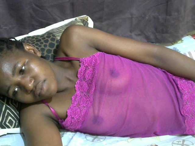 sweet-tatiana's BongaCams show and profile