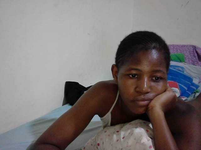 sweet-tatiana webcam bongacams model stream image