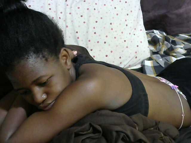 sweet-tatiana's BongaCams show and profile