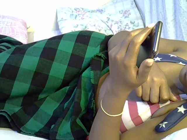 flirty-girl webcam