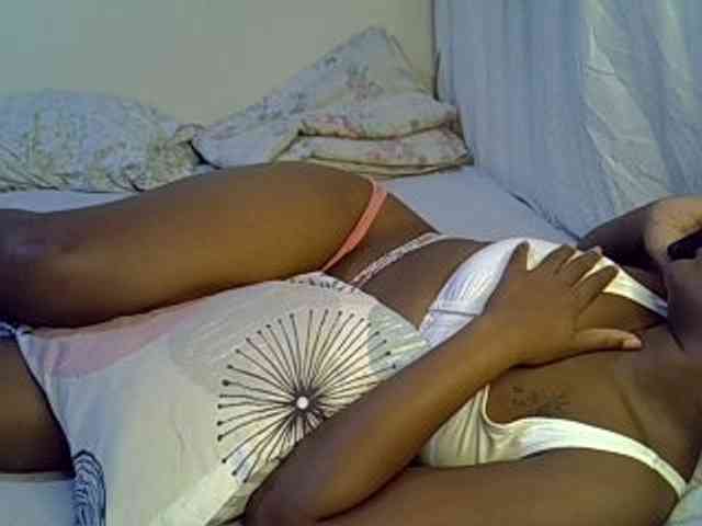 flirty-girl webcam