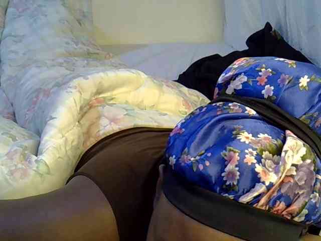 flirty-girl webcam
