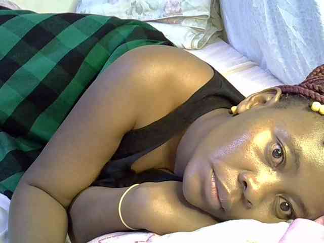 web cam Flirty-girl