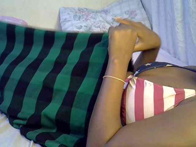 flirty-girl webcam