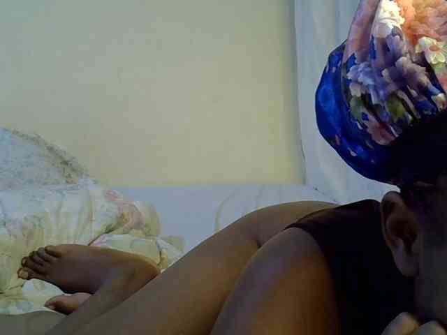 chat for free online Flirty-girl