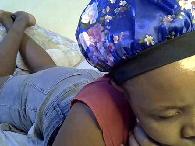 flirty-girl webcam