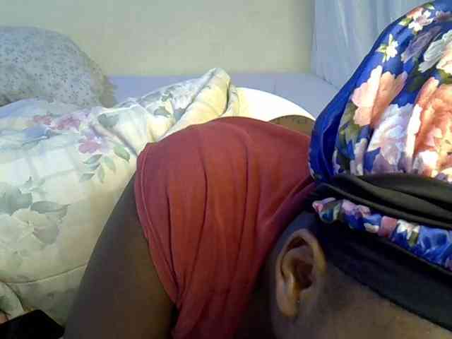 flirty-girl webcam