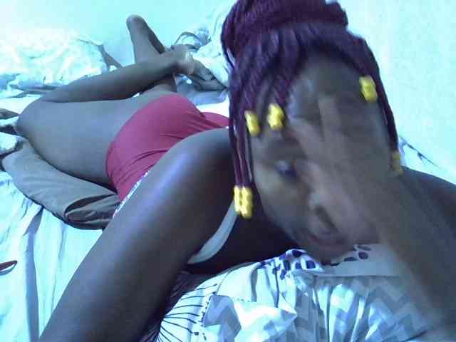 flirty-girl webcam