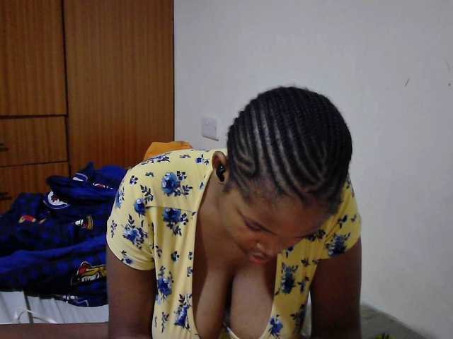 queen-sasha1 chat room