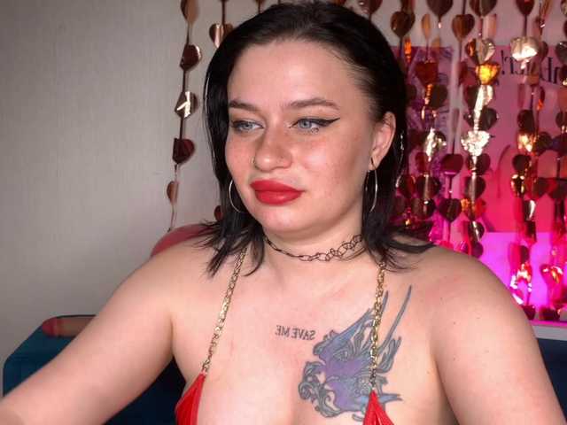 pretttyalice's BongaCams show and profile