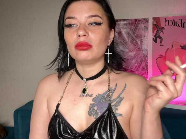 pretttyalice's BongaCams show and profile