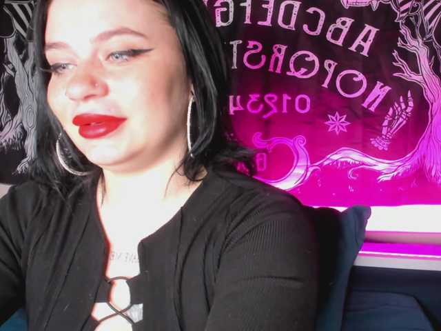 pretttyalice live cam