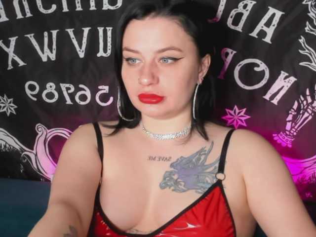 pretttyalice's BongaCams show and profile