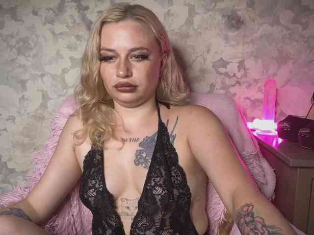 pretttyalice webcam
