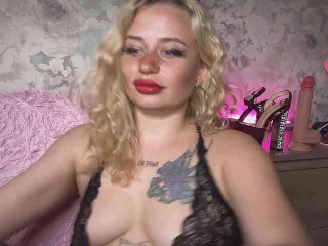 pretttyalice webcam