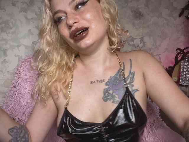 pretttyalice webcam