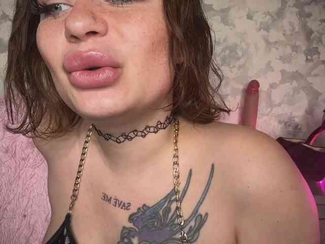 pretttyalice webcam