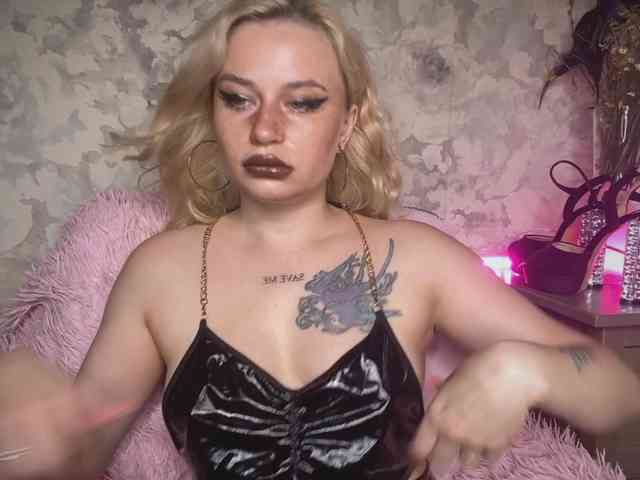 pretttyalice webcam